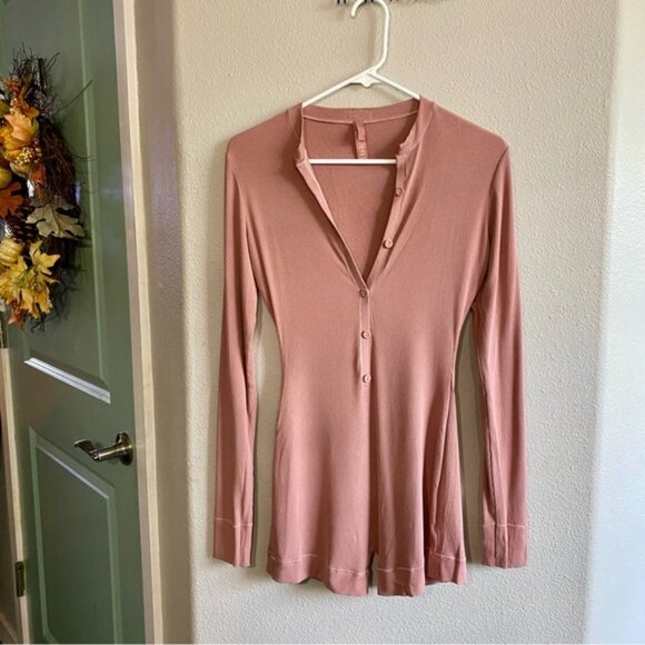 SKIMS Pants - Skims Softlounge button up ribbed pink henley romper size medium